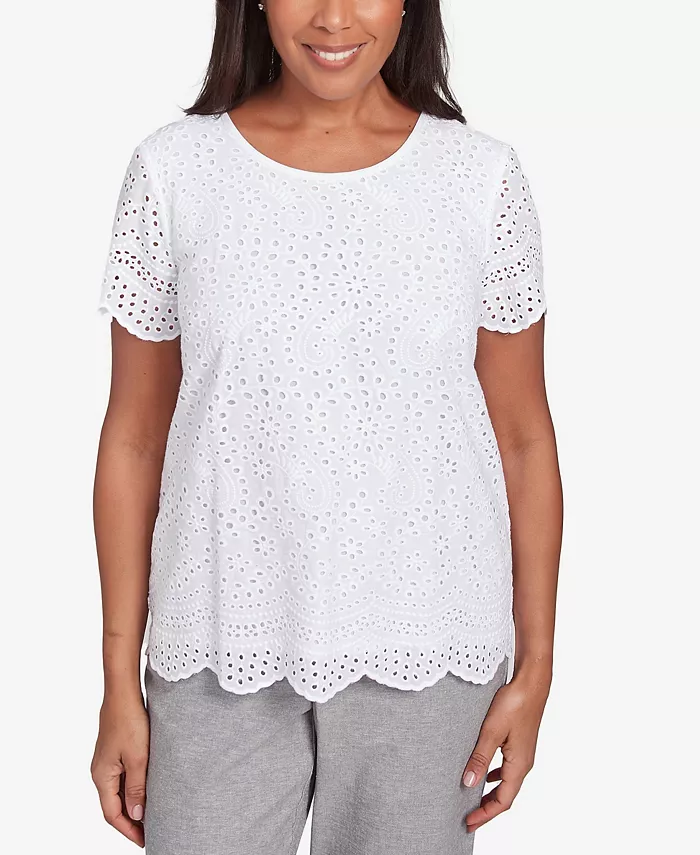 Женская футболка Alfred Dunner Crystal Springs с ажурным краем и круглым вырезом, белый
Женская футболка Alfred Dunner Crystal Springs с ажурным краем и круглым вырезом, белый