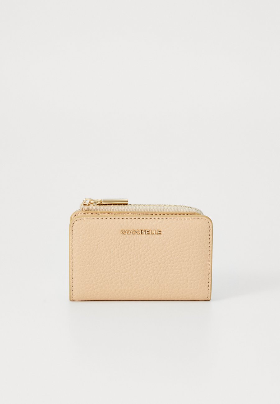 Кошелек Coccinelle Wallet, Betulla/Beige
Кошелек Coccinelle Wallet, Betulla/Beige