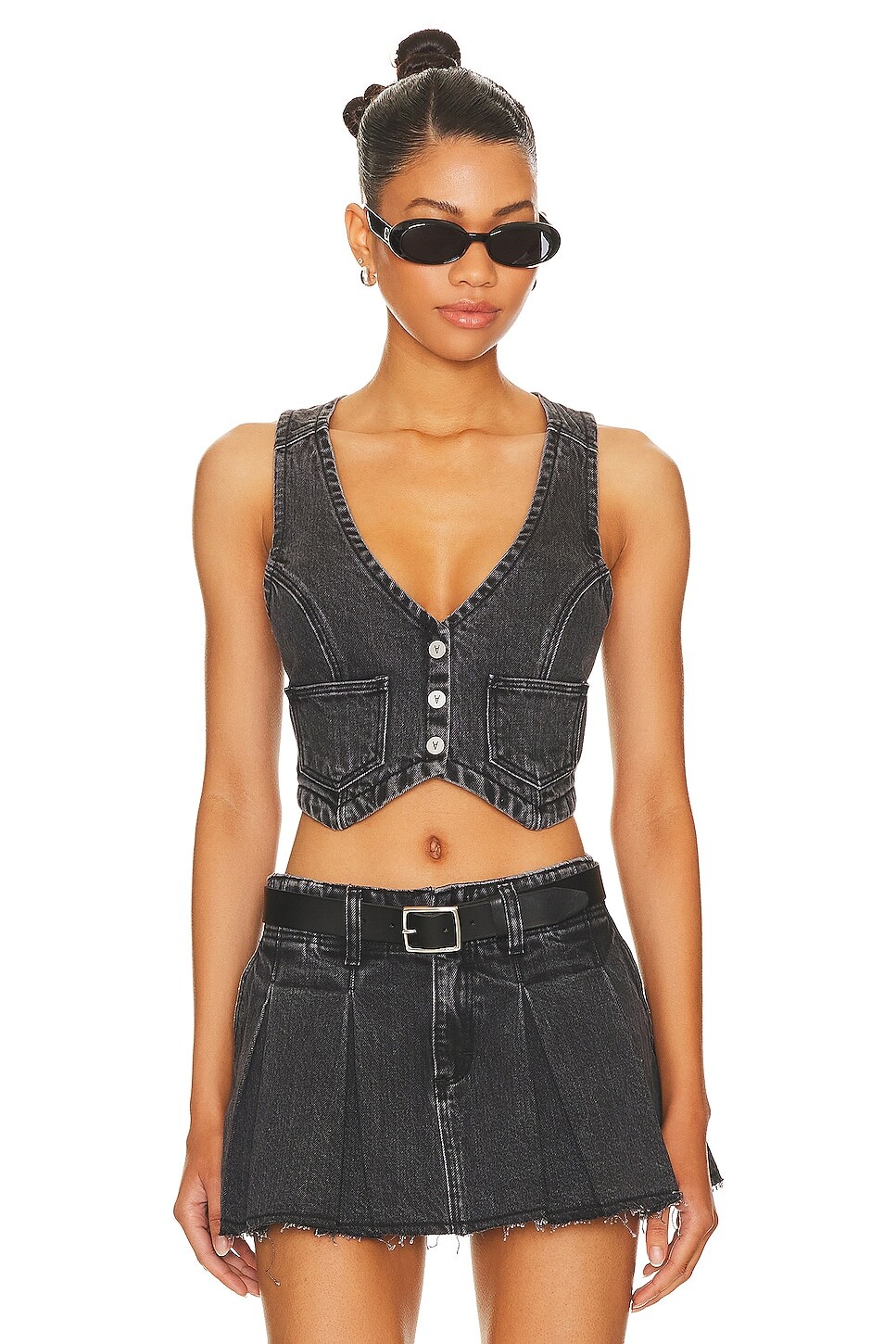 Жилет Abrand Chloe, цвет Washed Black
Жилет Abrand Chloe, цвет Washed Black