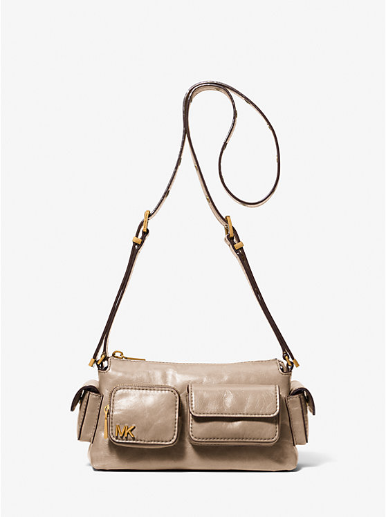 Маленькая кожаная сумка через плечо Dakota Michael Kors, коричневый 
Маленькая кожаная сумка через плечо Dakota Michael Kors, коричневый