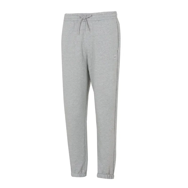 Вязаные спортивные штаны мужские серые New Balance, серый
Вязаные спортивные штаны мужские серые New Balance, серый