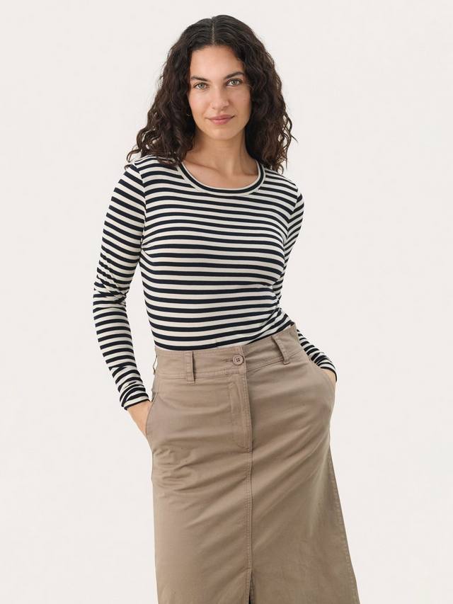 EmajaPW футболка с длинными рукавами Slim Fit Part Two, Dark Navy/White
EmajaPW футболка с длинными рукавами Slim Fit Part Two, Dark Navy/White