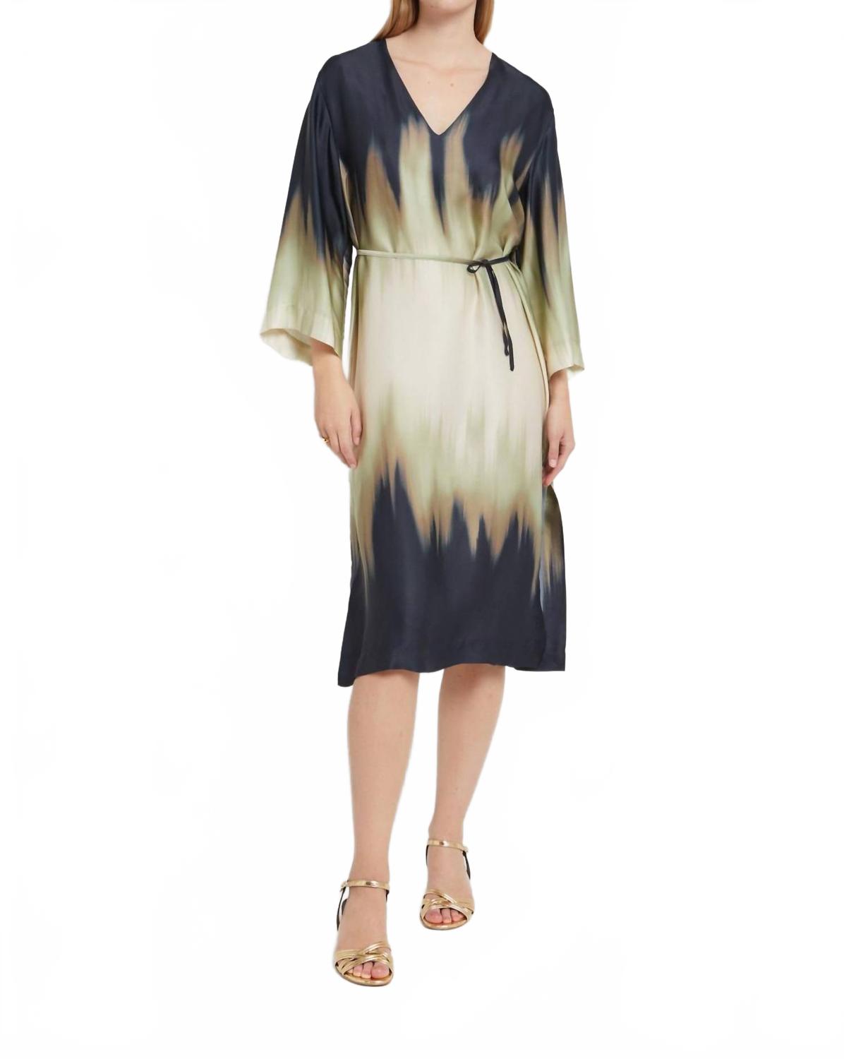 Принтованное вискозное миди-платье мятного цвета Ottod'ame
Принтованное вискозное миди-платье мятного цвета Ottod'ame