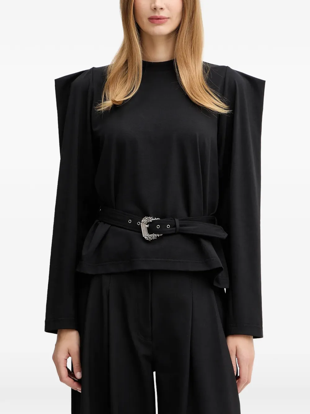 Топ с пряжкой Versace Jeans Couture, черный
Топ с пряжкой Versace Jeans Couture, черный