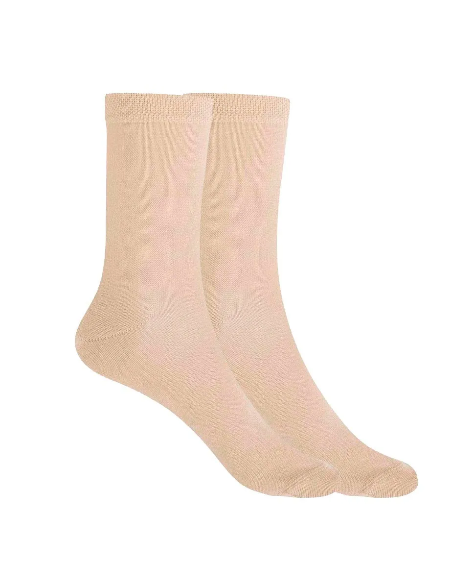 Набор из 2 пар однотонных женских носков из хлопка Punto Blanco, бежевый
Набор из 2 пар однотонных женских носков из хлопка Punto Blanco, бежевый