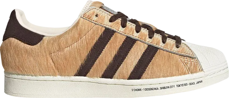 Кроссовки Adidas atmos x Superstar 'Hachiko', загар
Кроссовки Adidas atmos x Superstar 'Hachiko', загар