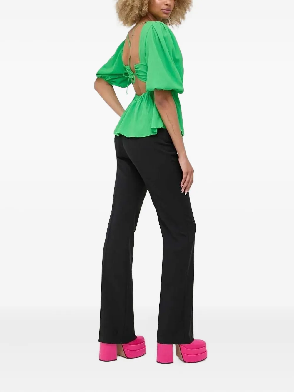 Топ с рукавами-буфами и завязками на спине Notes du Nord, зеленый
Топ с рукавами-буфами и завязками на спине Notes du Nord, зеленый