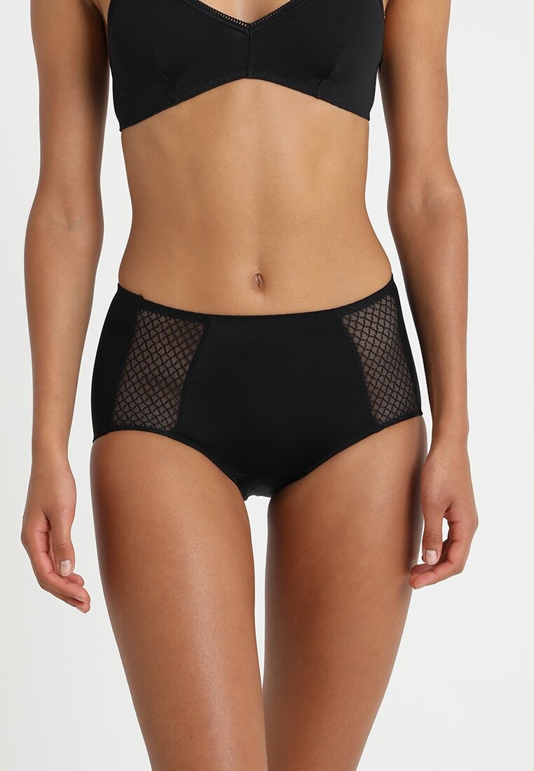 Корректирующее белье DIM, черный
Корректирующее белье DIM, черный