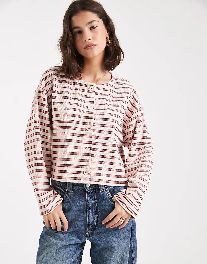 Кардиган Miss Selfridge с длинными рукавами, застегивающийся на пуговицы, в рубчик, в полоску
Кардиган Miss Selfridge с длинными рукавами, застегивающийся на пуговицы, в рубчик, в полоску