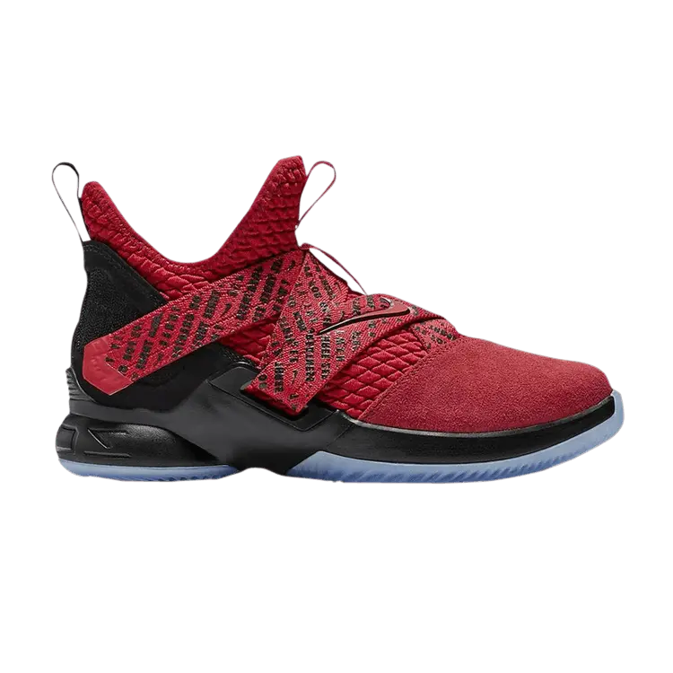 Кроссовки LeBron Zoom Soldier 7 GS 'University Red Black', красный
Кроссовки LeBron Zoom Soldier 7 GS 'University Red Black', красный