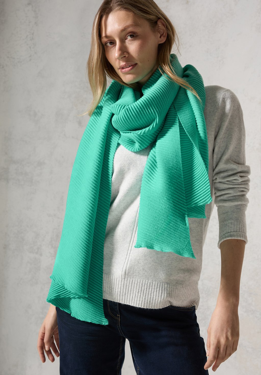 Шарф PLISSÉE Cecil, мятный 
Шарф PLISSÉE Cecil, мятный