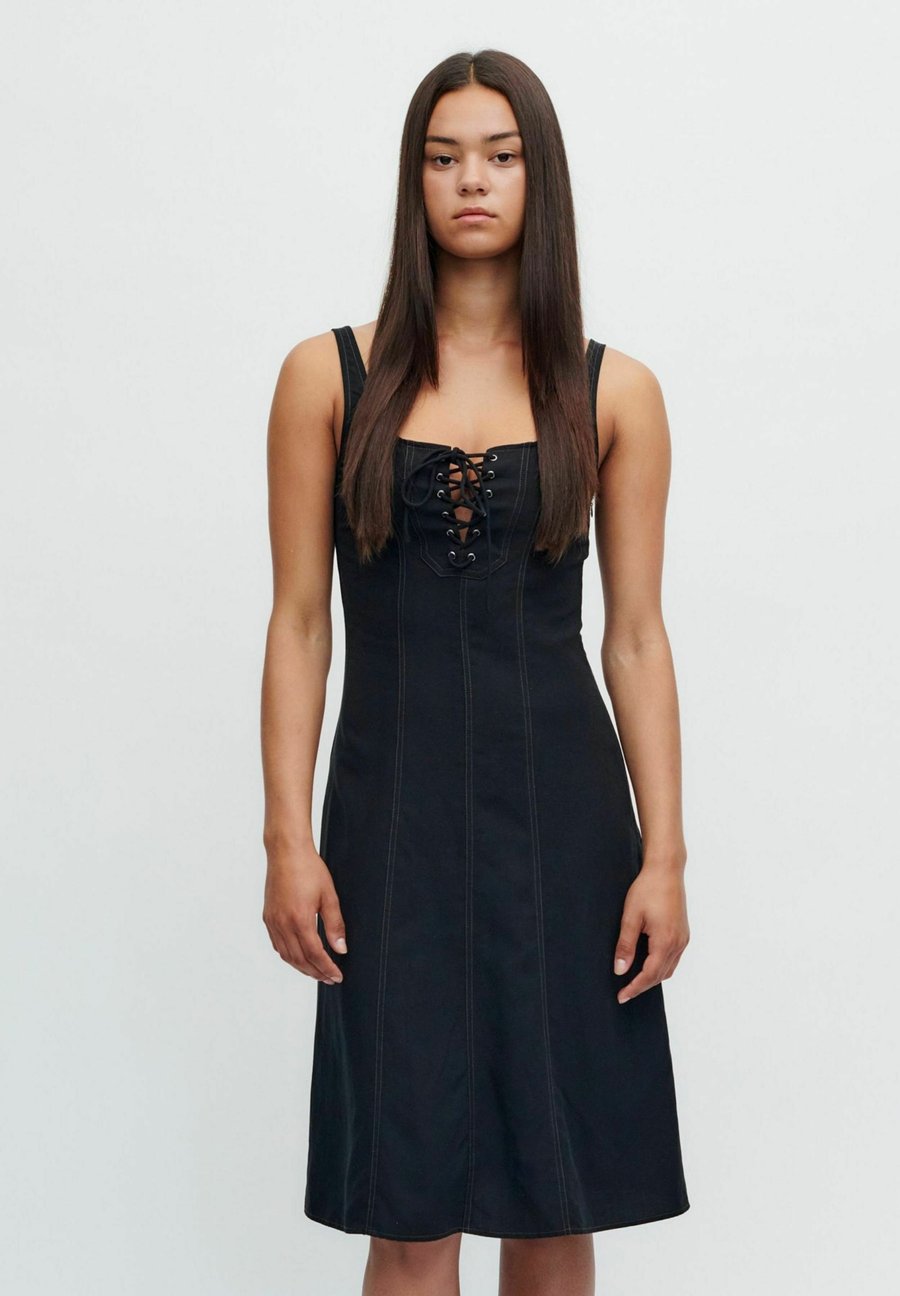 Платье Résumé FENYA, Black
Платье Résumé FENYA, Black