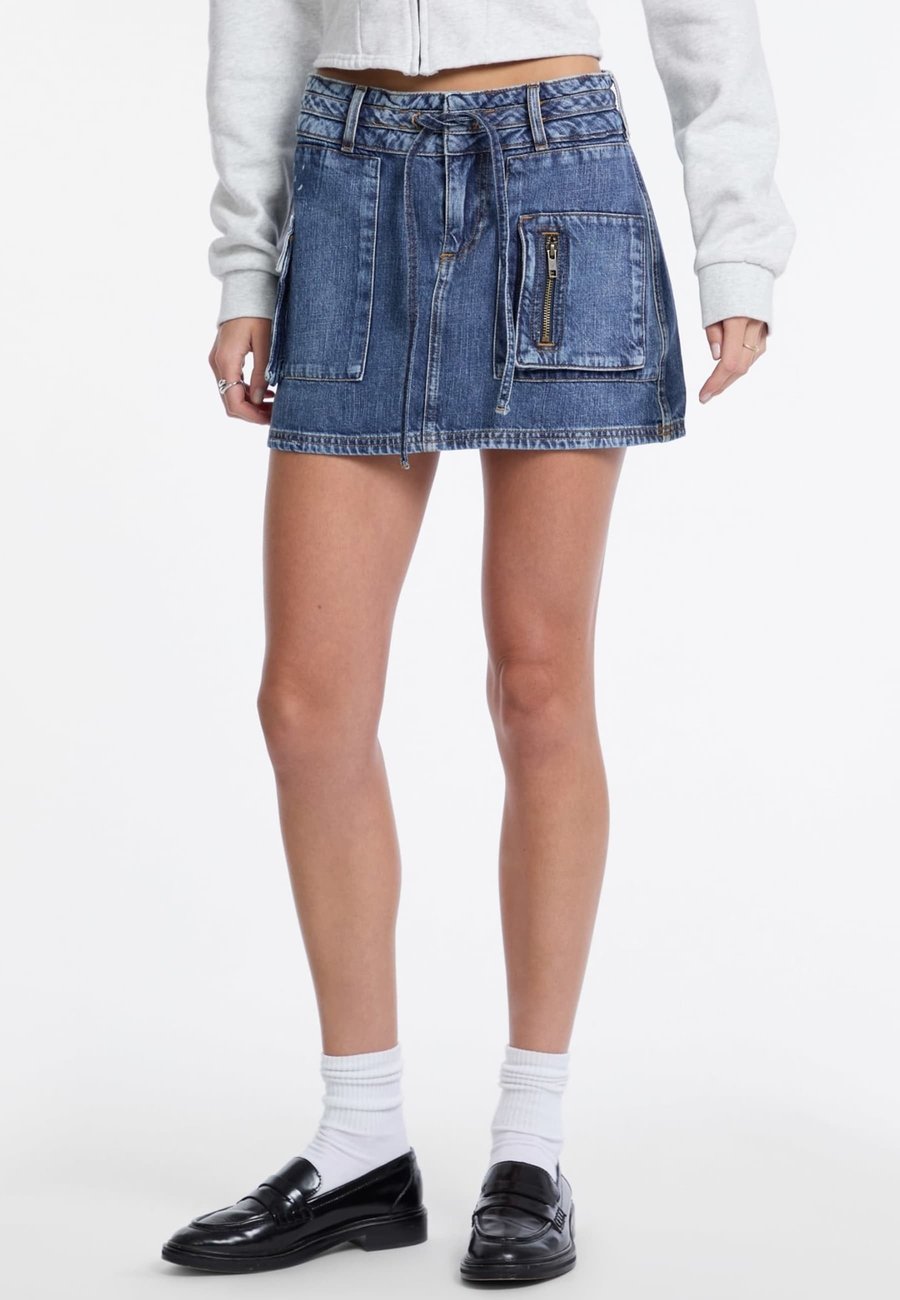 Юбка Guess Mini skirt, Blau/Blue
Юбка Guess Mini skirt, Blau/Blue