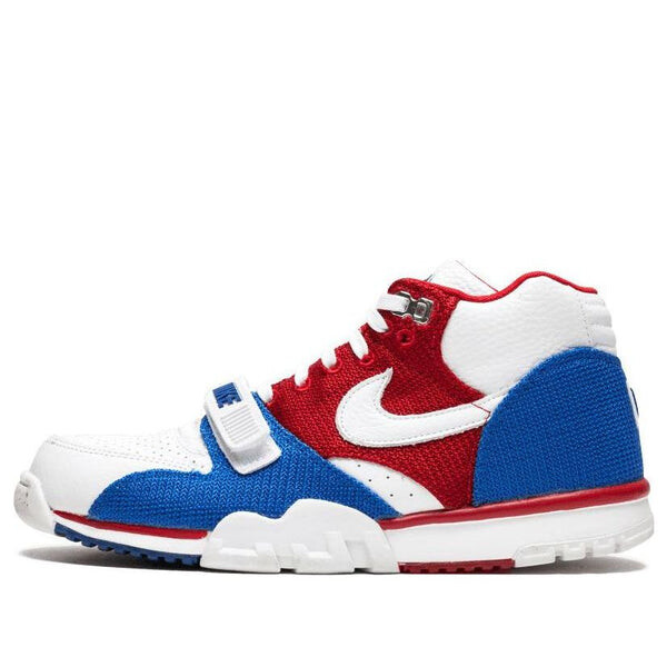 Кроссовки air trainer 1 mid Nike, белый
Кроссовки air trainer 1 mid Nike, белый