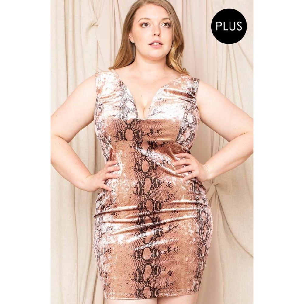 Вельюровое мини-платье со змеиным принтом TRUEDAMES, Blush
Вельюровое мини-платье со змеиным принтом TRUEDAMES, Blush