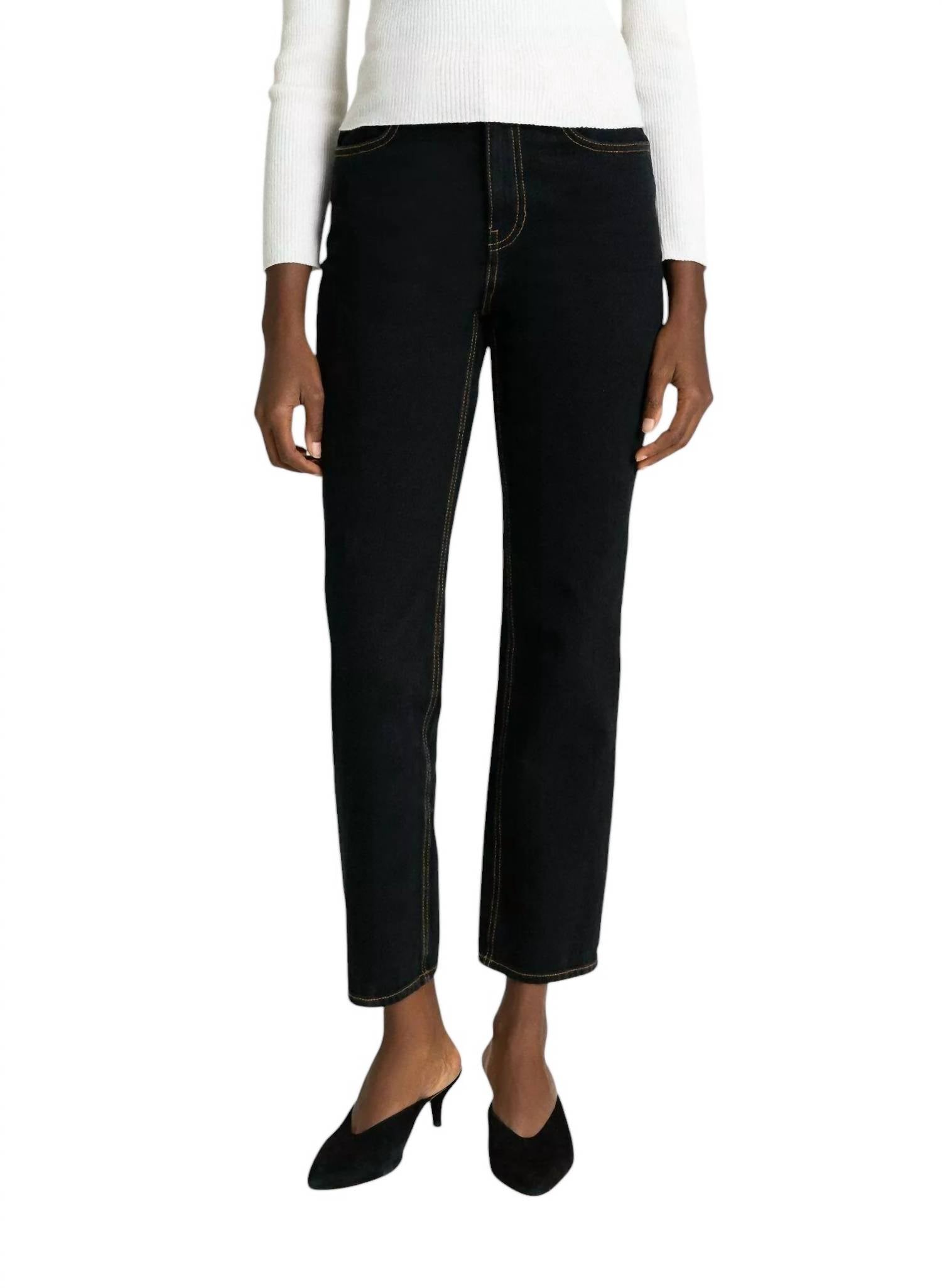 Укороченные джинсы Malone Overdye Denim Ankle Crop Jeans черного цвета A.L.C.
Укороченные джинсы Malone Overdye Denim Ankle Crop Jeans черного цвета A.L.C.