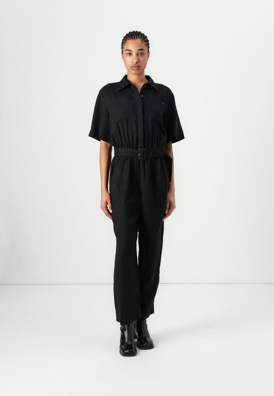 Комбинезон Tommy Hilfiger Jumpsuit, Black
Комбинезон Tommy Hilfiger Jumpsuit, Black
