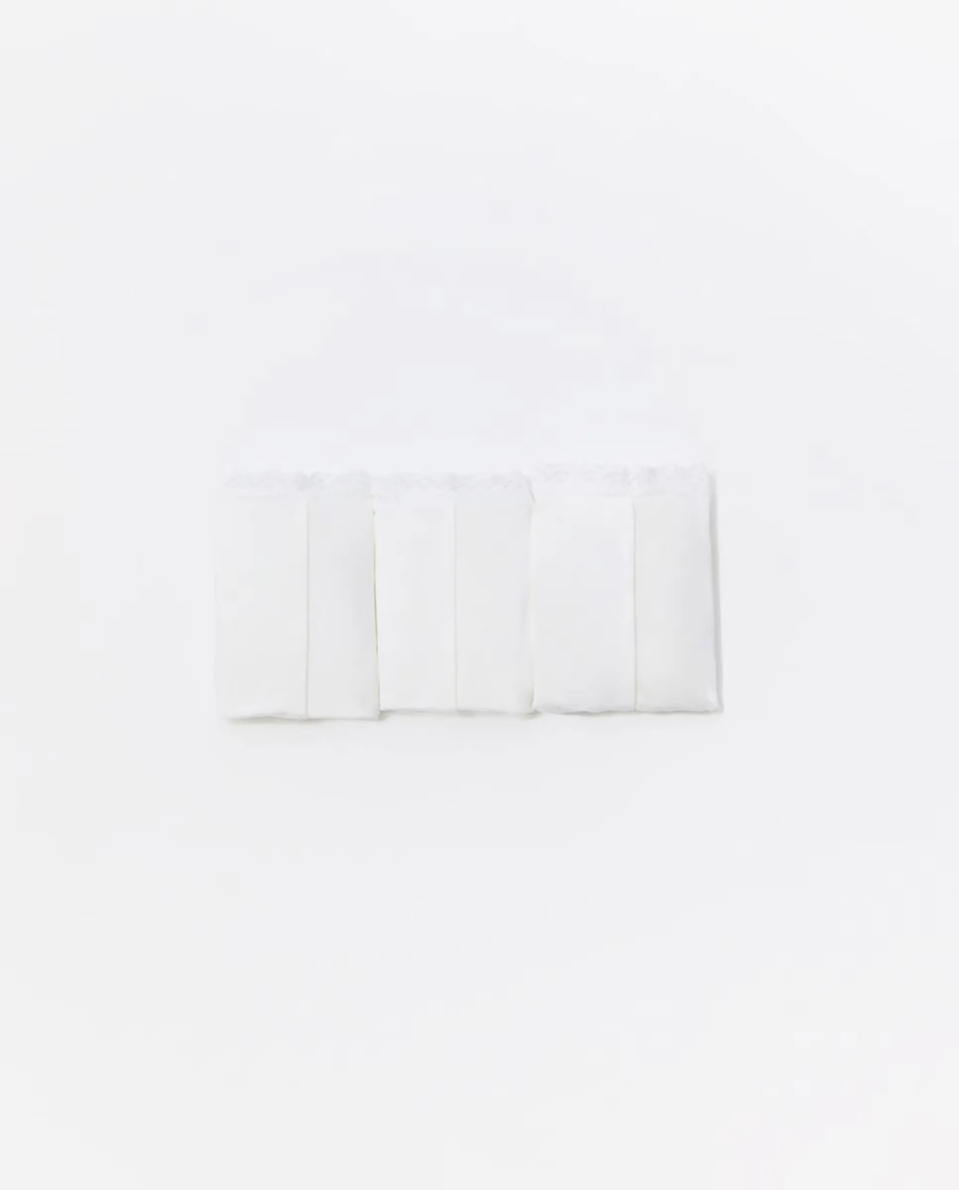 Трусики из микрофибры с высокой талией Sfera, белый
Трусики из микрофибры с высокой талией Sfera, белый