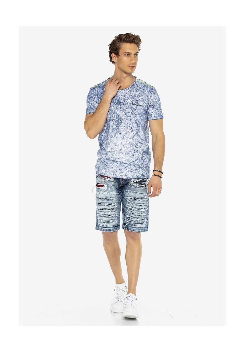 Шорты с потертым эффектом CIPO & BAXX, синий
Шорты с потертым эффектом CIPO & BAXX, синий