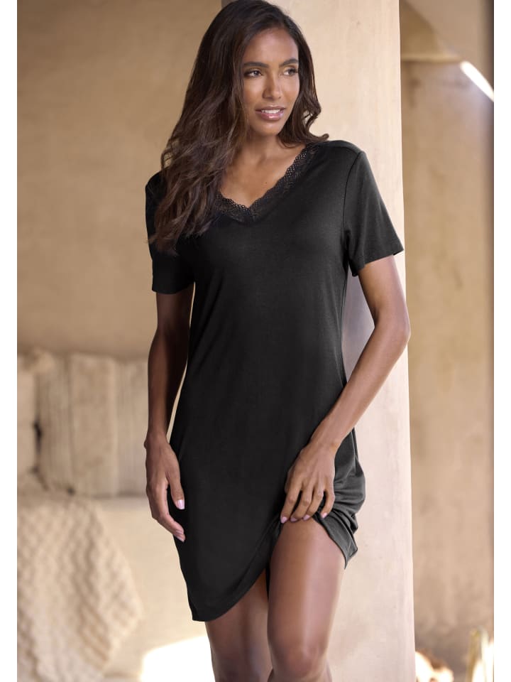 Ночная рубашка VIVANCE DREAMS, черный
Ночная рубашка VIVANCE DREAMS, черный