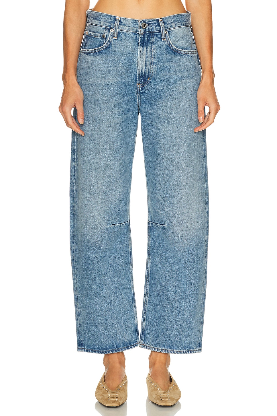 Джинсы Miro Relaxed Citizens Of Humanity, Corrin
Джинсы Miro Relaxed Citizens Of Humanity, Corrin