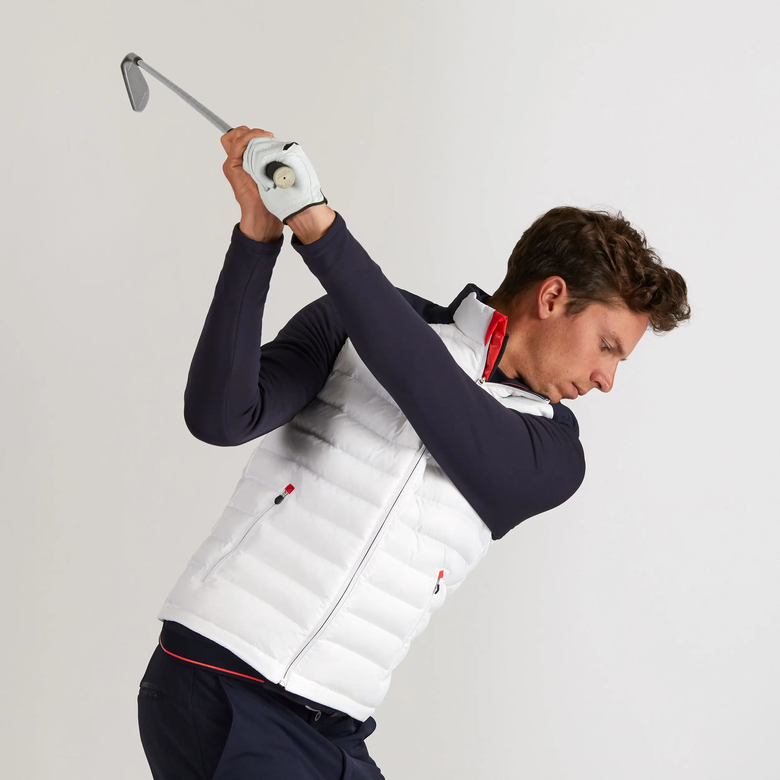 Мужская утепленная жилетка для гольфа Inesis CW500 белая
Мужская утепленная жилетка для гольфа Inesis CW500 белая