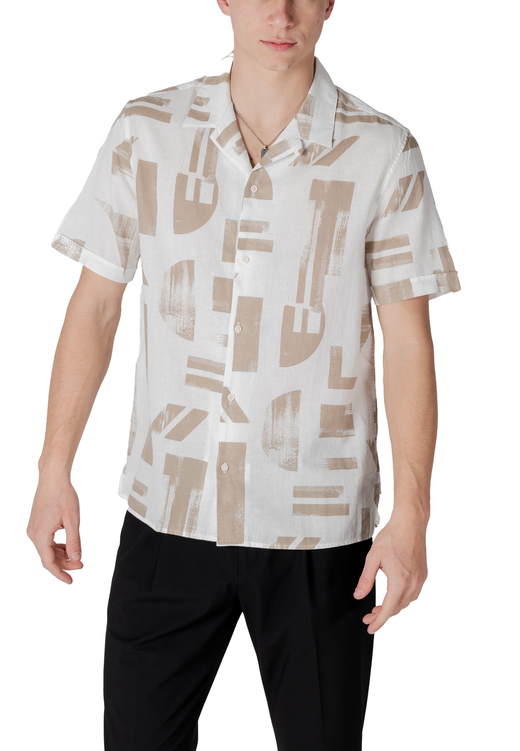 Рубашки Antony Morato 
Рубашки Antony Morato