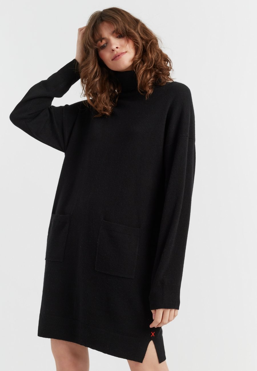 Платье CHINTI & PARKER ROLL NECK, Black
Платье CHINTI & PARKER ROLL NECK, Black