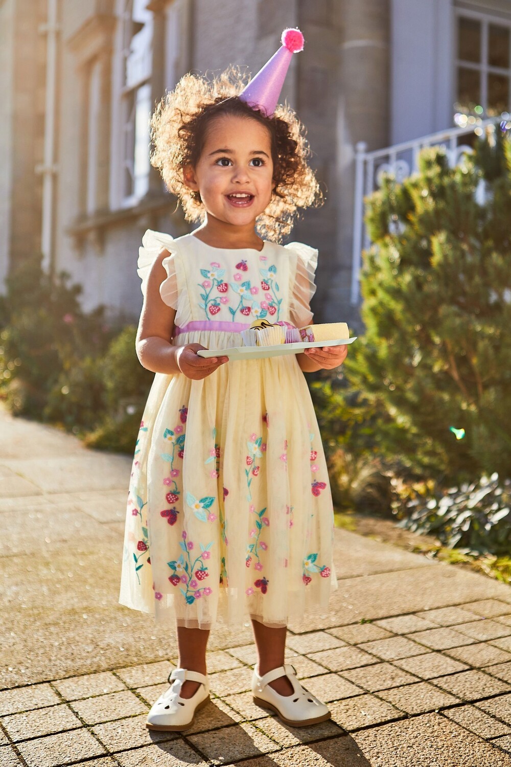 Платье из тюля с вышивкой Jojo Maman Bébé, бежевый
Платье из тюля с вышивкой Jojo Maman Bébé, бежевый