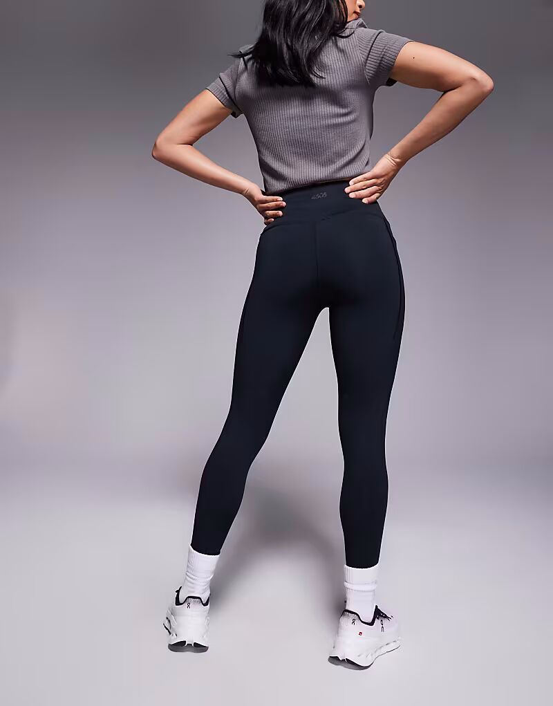 Леггинсы Petite Icon Active с завязкой на талии и карманом для телефона, черные 4505
Леггинсы Petite Icon Active с завязкой на талии и карманом для телефона, черные 4505