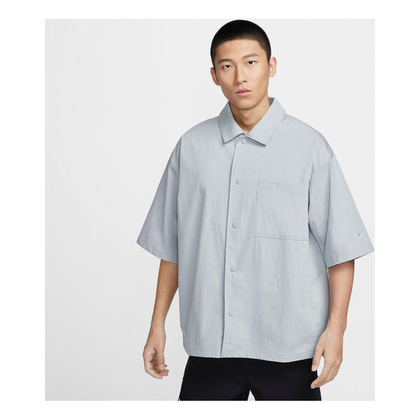 Рубашка футболка с большим логотипом Nike, синий
Рубашка футболка с большим логотипом Nike, синий