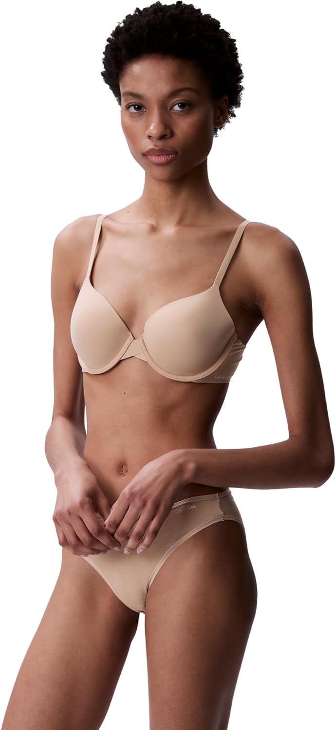 Женский бюстгальтер-футболка Calvin Klein Perfectly Fit с легкой подкладкой и эффектом памяти, Bare
Женский бюстгальтер-футболка Calvin Klein Perfectly Fit с легкой подкладкой и эффектом памяти, Bare