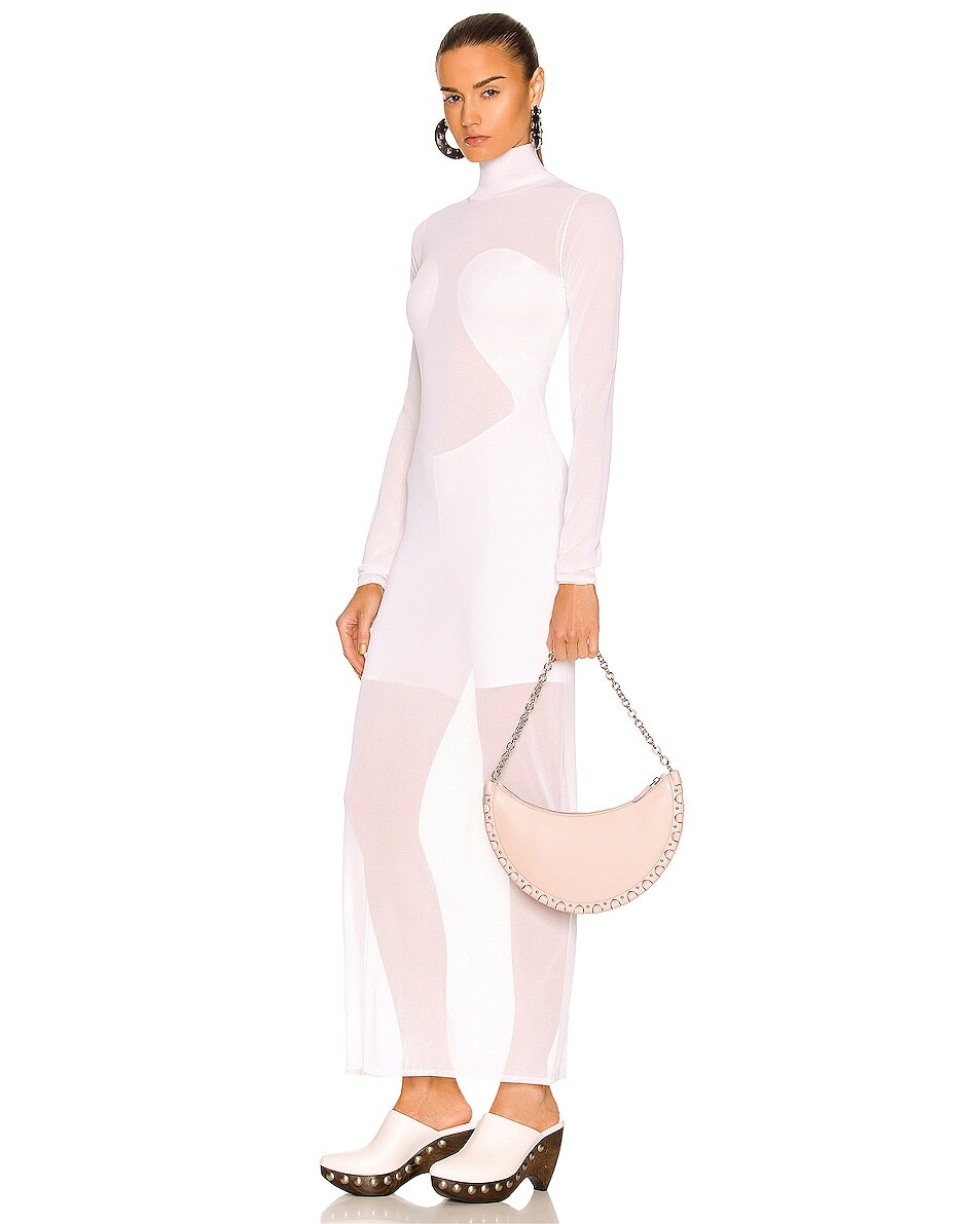 Сумка Demi-Lune Alaïa, цвет Galet
Сумка Demi-Lune Alaïa, цвет Galet