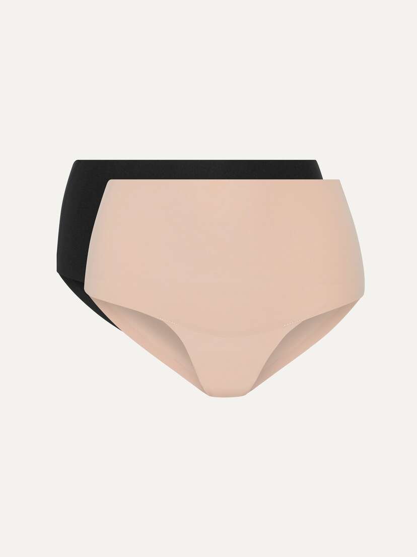 Комплект из двух трусов-брифов из эластичного джерси Undie-Tectable Spanx, черный
Комплект из двух трусов-брифов из эластичного джерси Undie-Tectable Spanx, черный