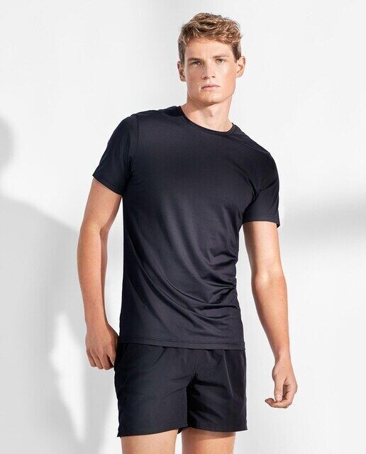 Однотонная спортивная мужская футболка с короткими рукавами Bread & Boxers, черный
Однотонная спортивная мужская футболка с короткими рукавами Bread & Boxers, черный