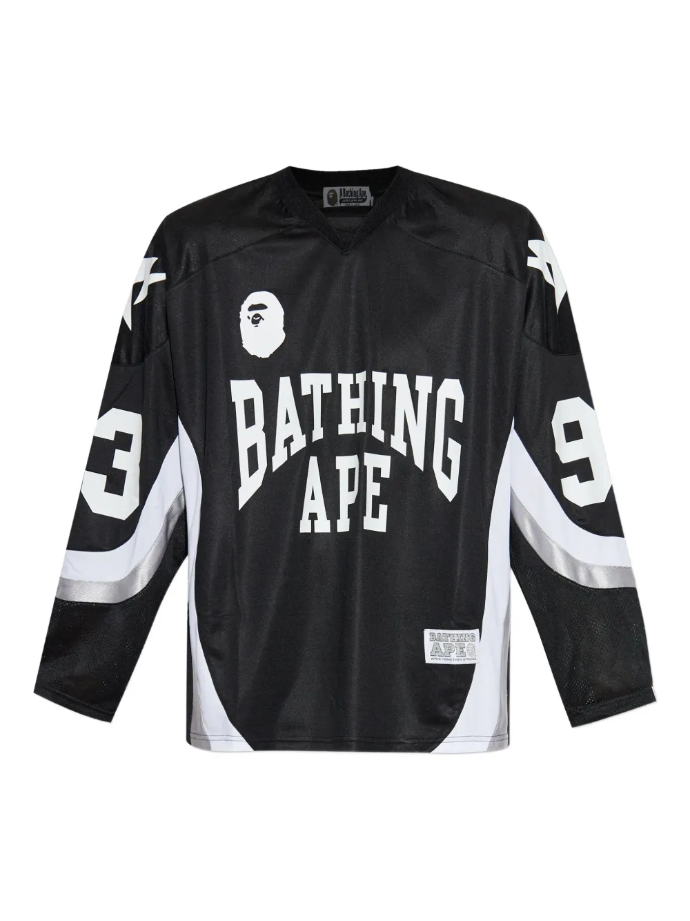 Хоккейная джерси с нашивкой-номером A BATHING APE, черный
Хоккейная джерси с нашивкой-номером A BATHING APE, черный