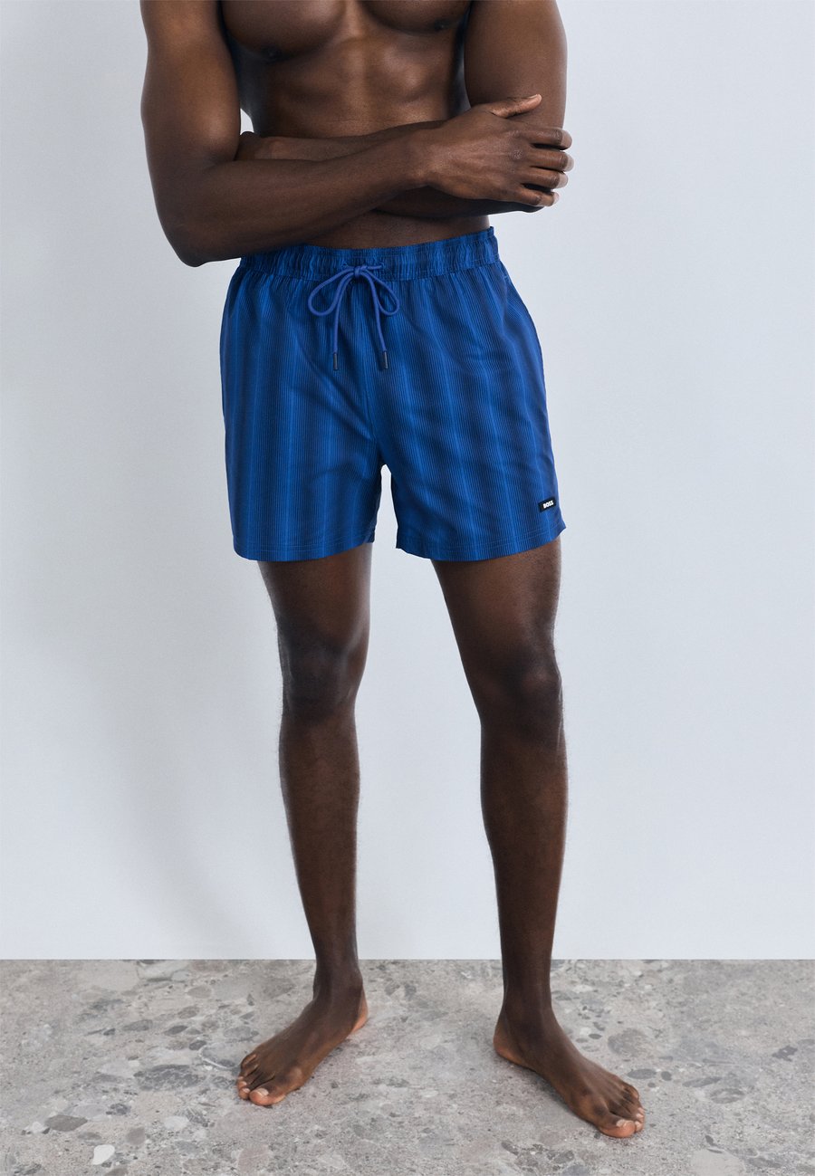 Шорты для плавания BOSS FLOUNDER, Bright Blue/Blue
Шорты для плавания BOSS FLOUNDER, Bright Blue/Blue