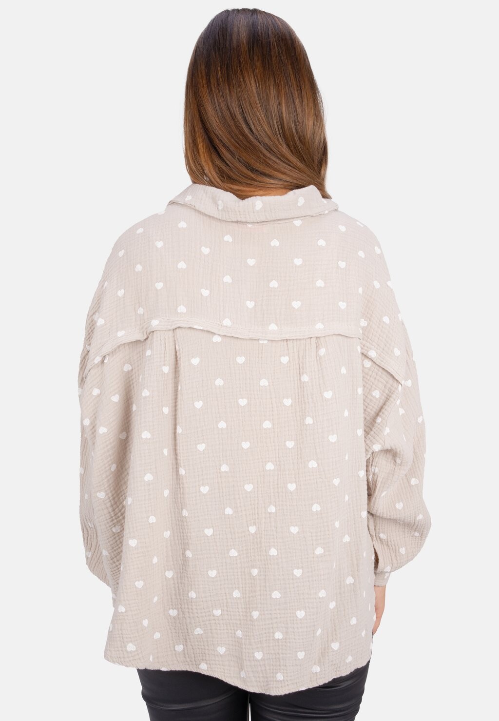 Блузка на пуговицах LIYA MUSSELIN HERZ OVERSIZED Seasons of April, бежевый
Блузка на пуговицах LIYA MUSSELIN HERZ OVERSIZED Seasons of April, бежевый