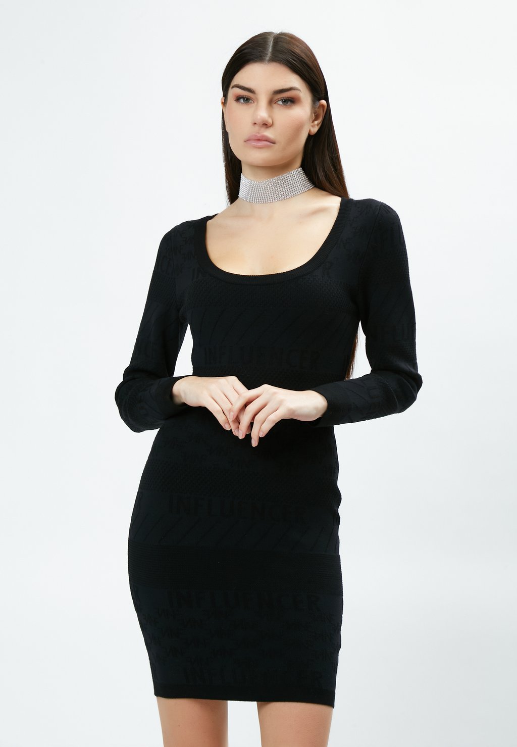 Платье-джемпер LOGO ALL-OVER INFLUENCER, черный
Платье-джемпер LOGO ALL-OVER INFLUENCER, черный