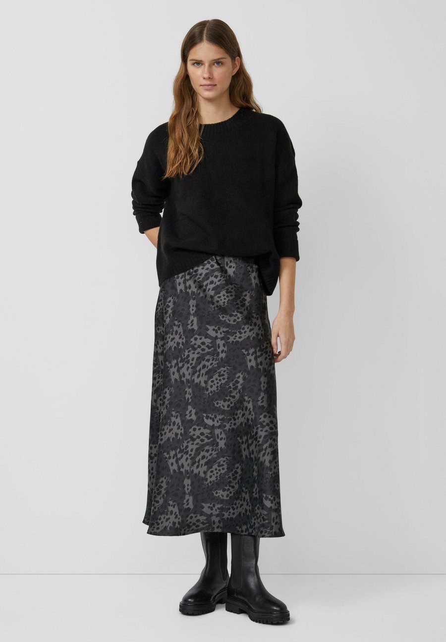 Юбка s.Oliver A-line skirt, Dunkelgrau/Grey
Юбка s.Oliver A-line skirt, Dunkelgrau/Grey