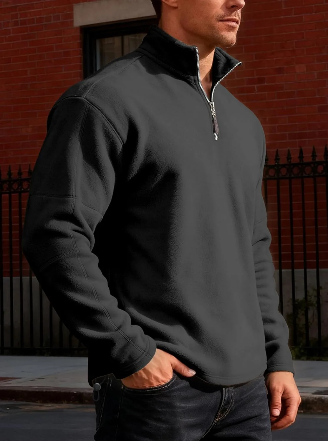 Свитер-пуловер с воротником-стойкой и молнией на четверть Kenhansion
Свитер-пуловер с воротником-стойкой и молнией на четверть Kenhansion