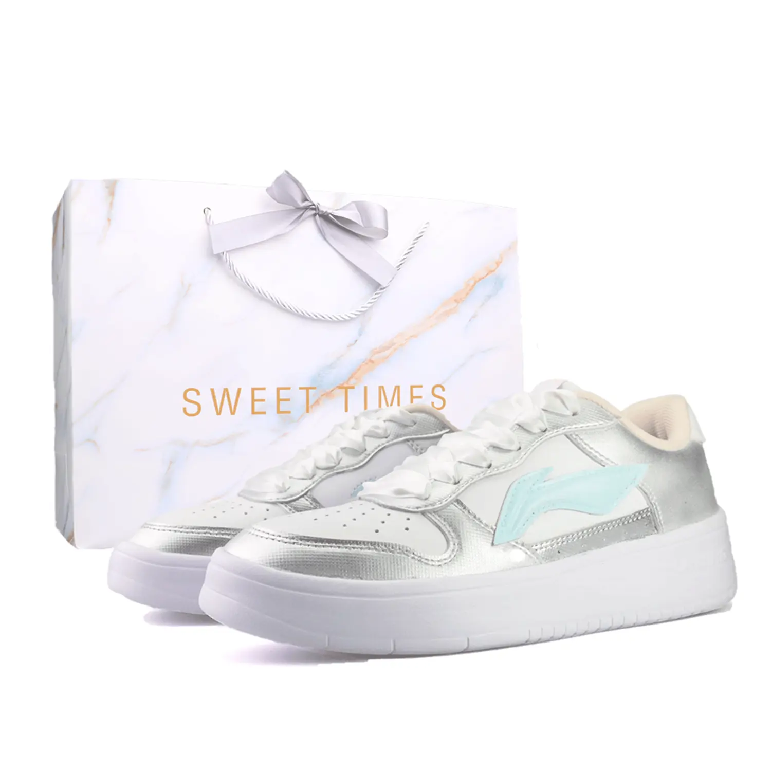 LINING Лининг Понтун Боутс нескользящие, легкие и дышащие низкие кеды унисекс синий серебристый - синий серебристый (сумка для покупок), цвет Silver Blue (Shopping Bag)
LINING Лининг Понтун Боутс нескользящие, легкие и дышащие низкие кеды унисекс синий серебристый - синий серебристый (сумка для покупок), цвет Silver Blue (Shopping Bag)