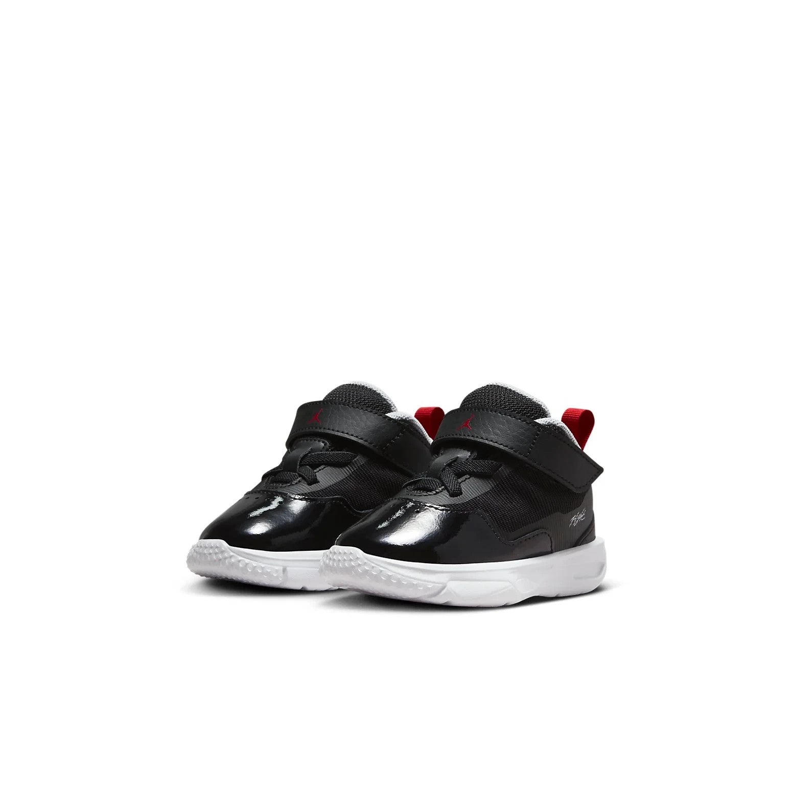 Детские баскетбольные кроссовки Jordan Stay Loyal 3 FB9924-006, черно-белые
Детские баскетбольные кроссовки Jordan Stay Loyal 3 FB9924-006, черно-белые