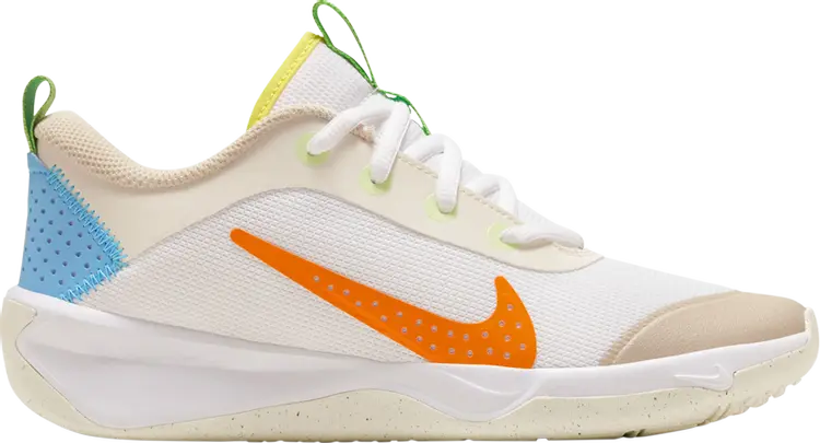 Кроссовки Omni Multi-Court GS 'Play Freely', кремовый
Кроссовки Omni Multi-Court GS 'Play Freely', кремовый