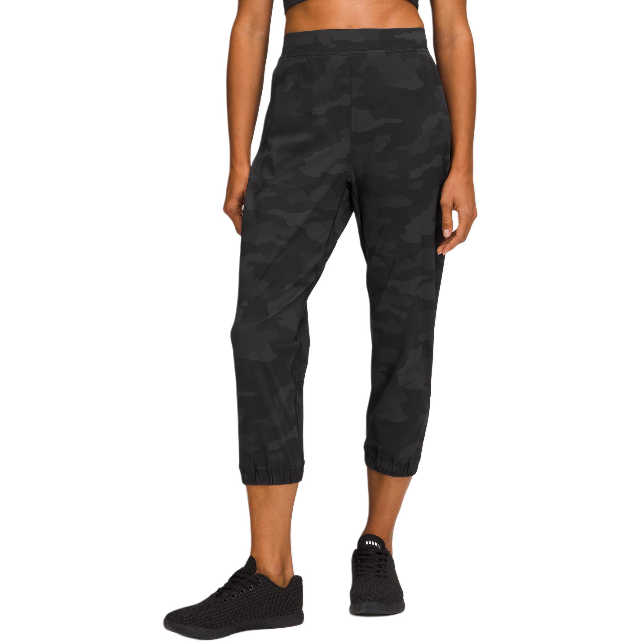 Lululemon Повседневные брюки Women's Black Camouflage/H3 DC
Lululemon Повседневные брюки Women's Black Camouflage/H3 DC
