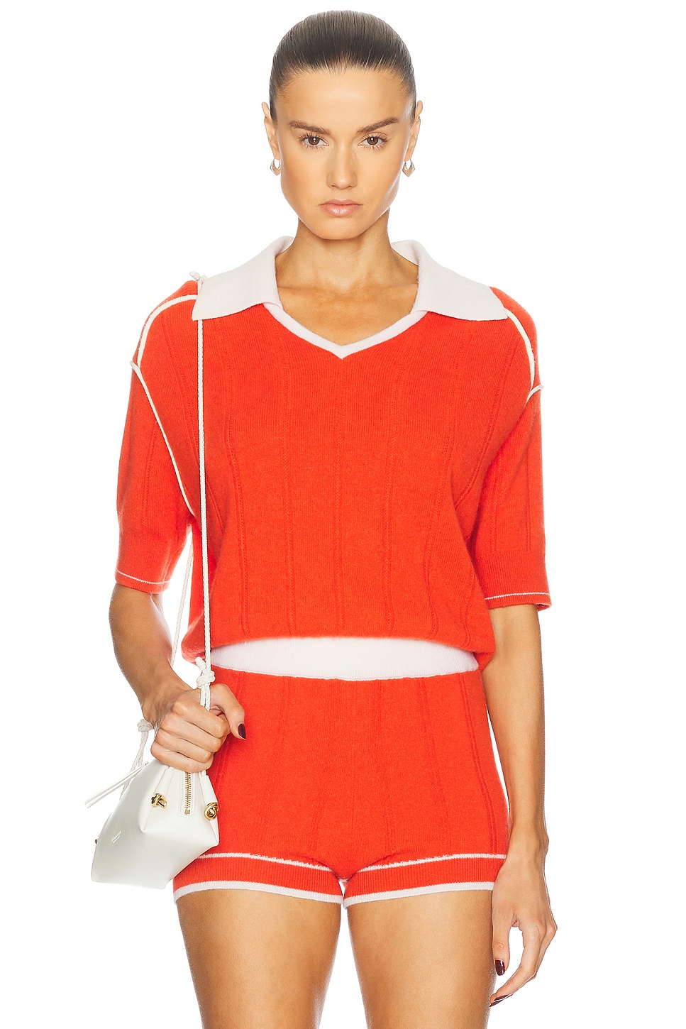 Поло Pele из кашемира Guest In Residence, Cherry
Поло Pele из кашемира Guest In Residence, Cherry