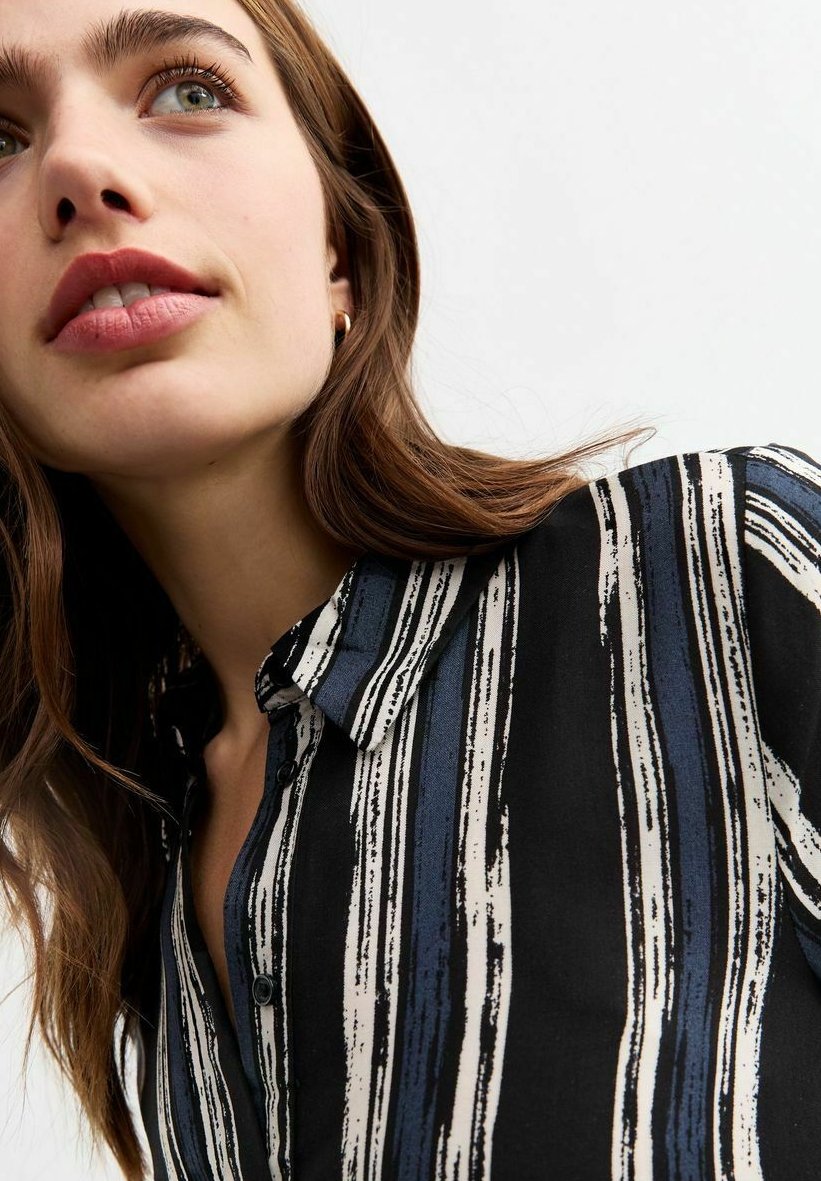 Платье-рубашка New Look, синий
Платье-рубашка New Look, синий