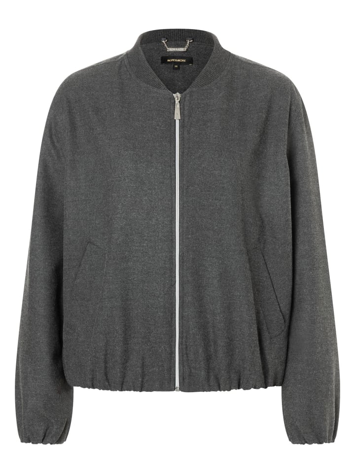 Блейзер More & More
Блейзер More & More