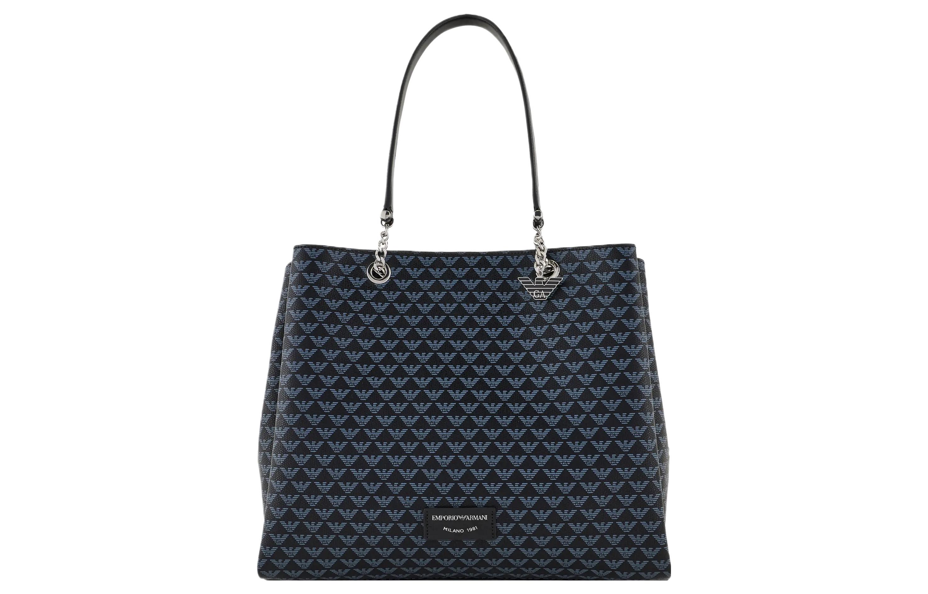 Полиэстеровая сумка-шоппер, шоппер, ведро, однорукая сумка средний размер женская black & blue EMPORIO ARMANI, Set (Bag+Dust Bag)
Полиэстеровая сумка-шоппер, шоппер, ведро, однорукая сумка средний размер женская black & blue EMPORIO ARMANI, Set (Bag+Dust Bag)