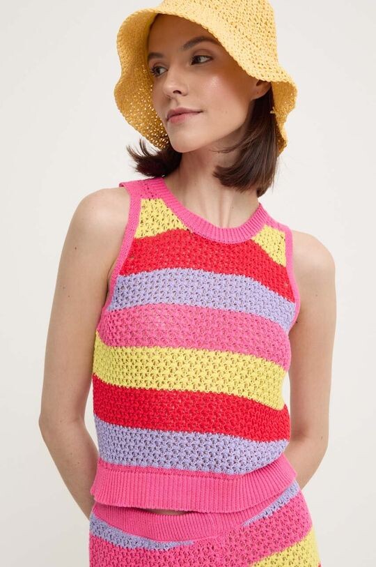 Свитер United Colors of Benetton, мультиколор
Свитер United Colors of Benetton, мультиколор